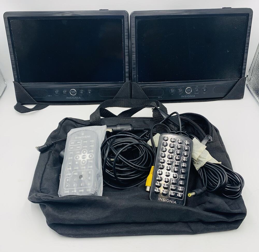 Insignia 10" Portable DVD Player Set Of 2 NS-DD10PDVD19- Black W/remote Tested